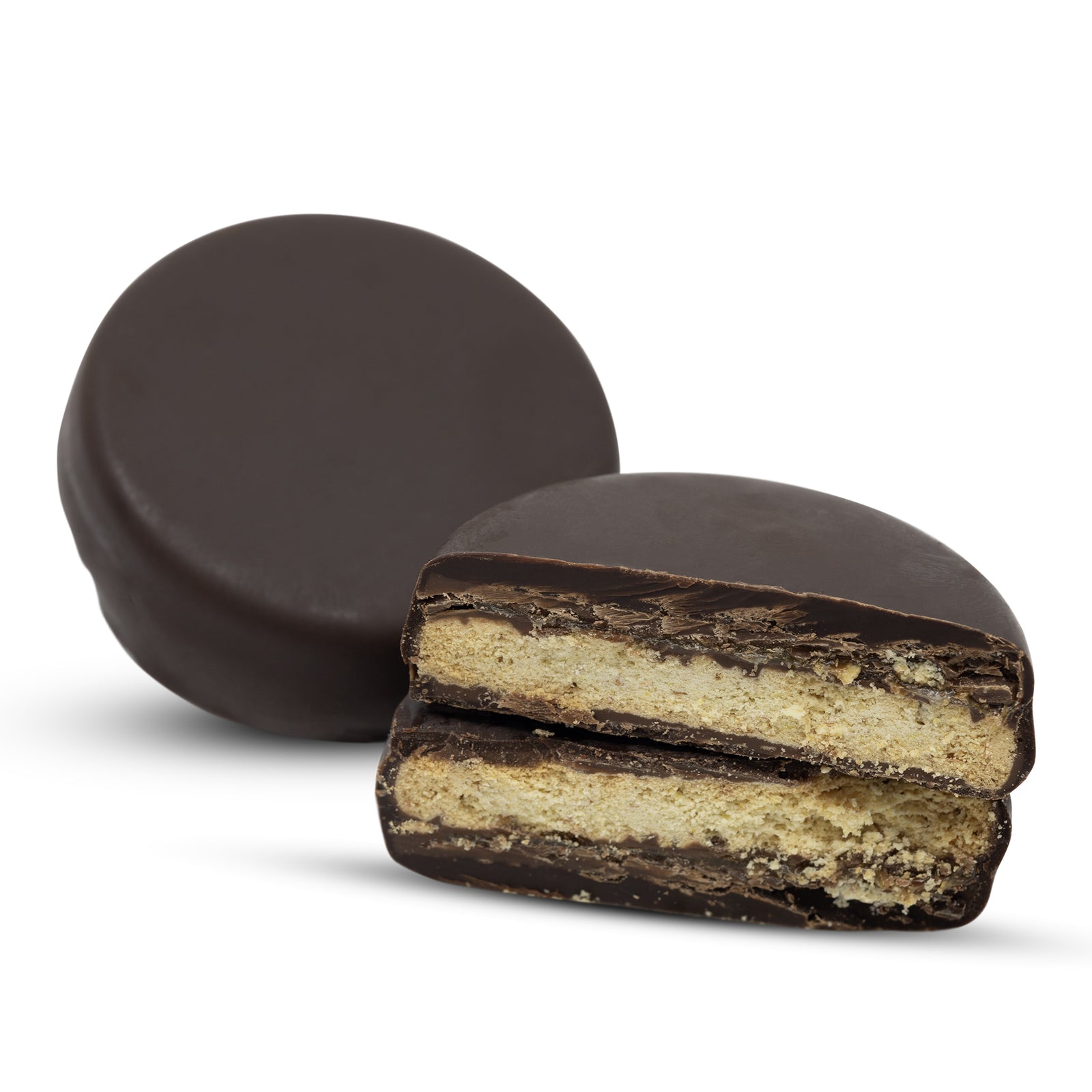 Cross-section showing biscuit and caramel layers inside Digestive Caramel Dark